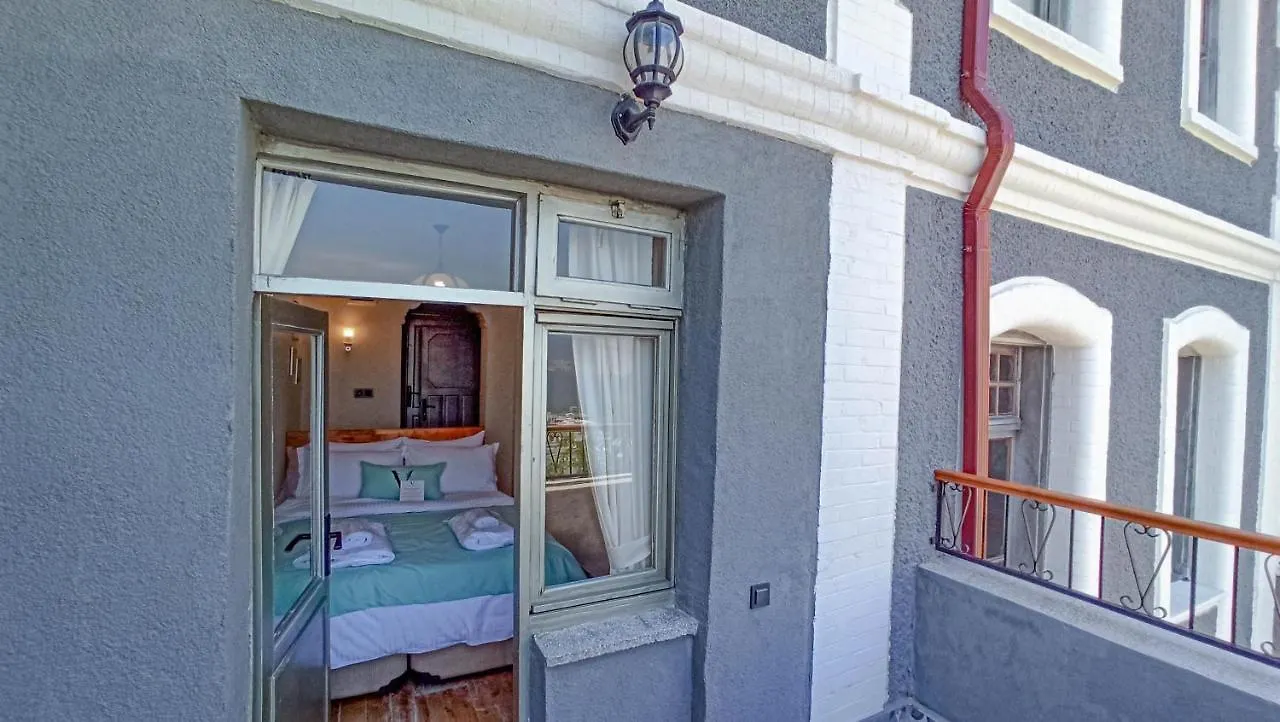 **  Variante Hotel İzmir Türkiye